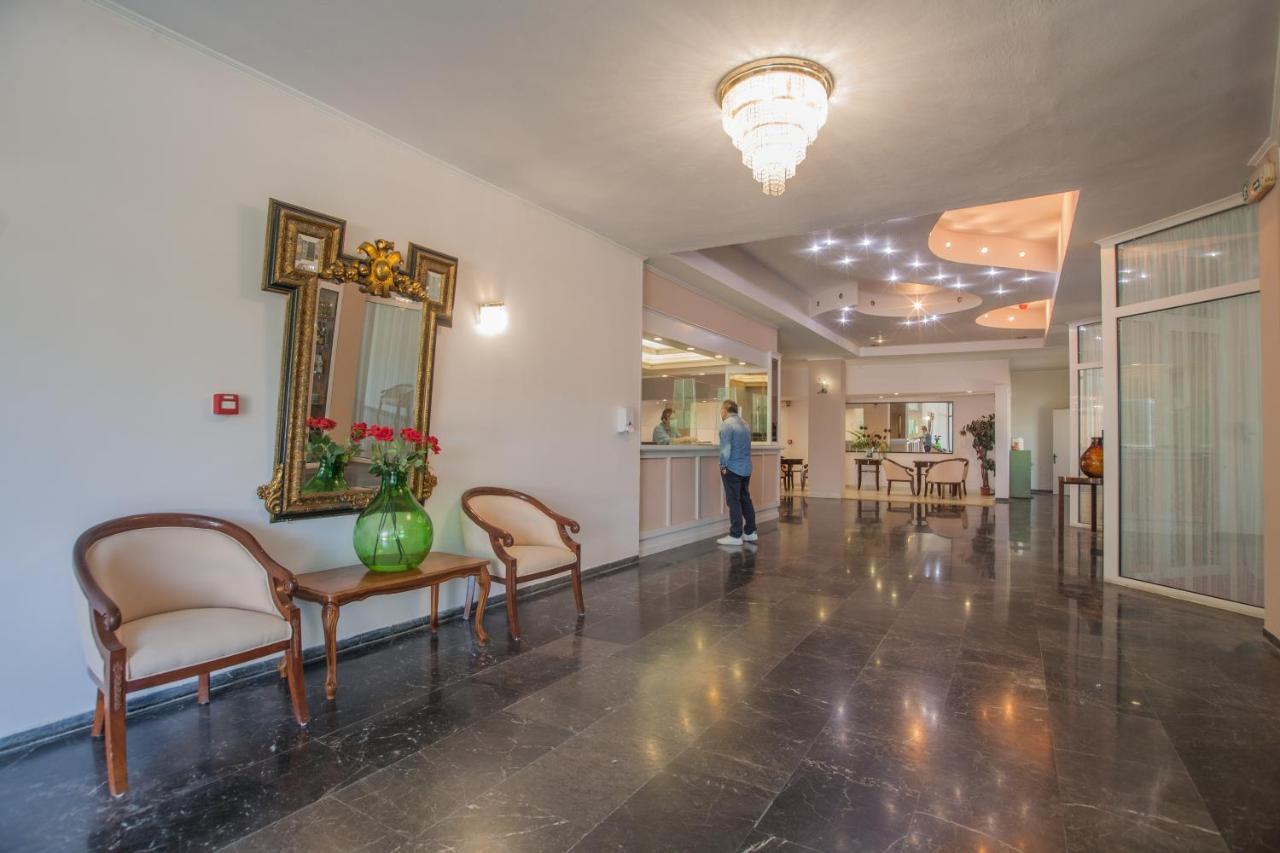 Golden Alexandros Hotel コルフ島 エクステリア 写真