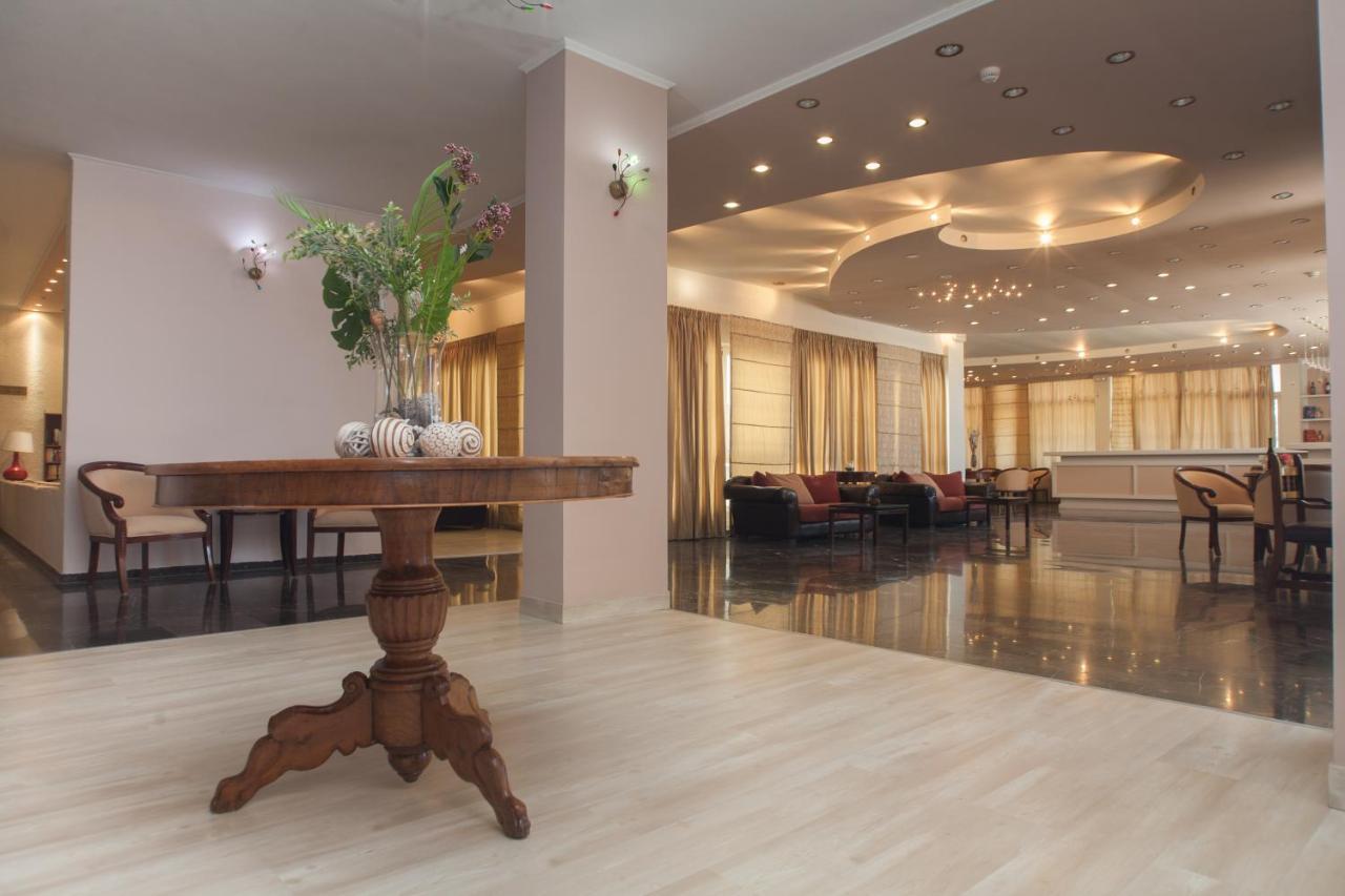 Golden Alexandros Hotel コルフ島 エクステリア 写真