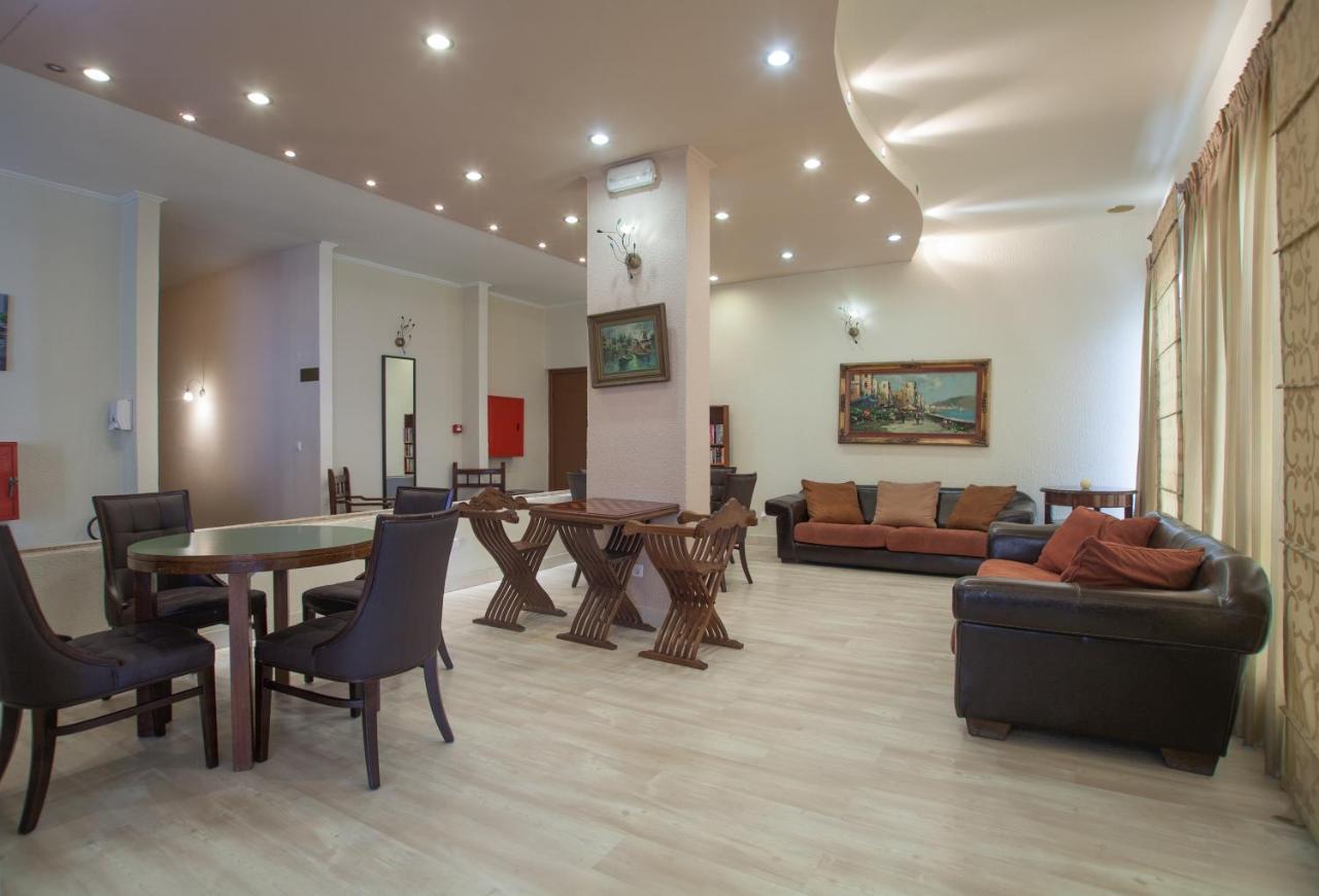 Golden Alexandros Hotel コルフ島 エクステリア 写真